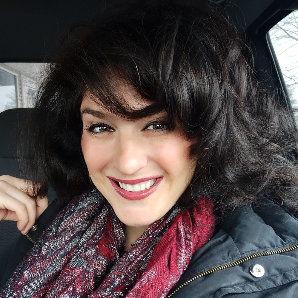 Meet your Posher, Juliana
